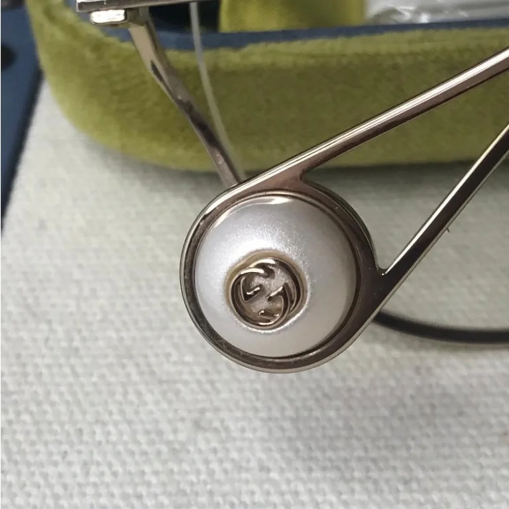 New - Authentic Clear GUCCI OVERSIZED SUNGLASSES - Picture 17 of 17